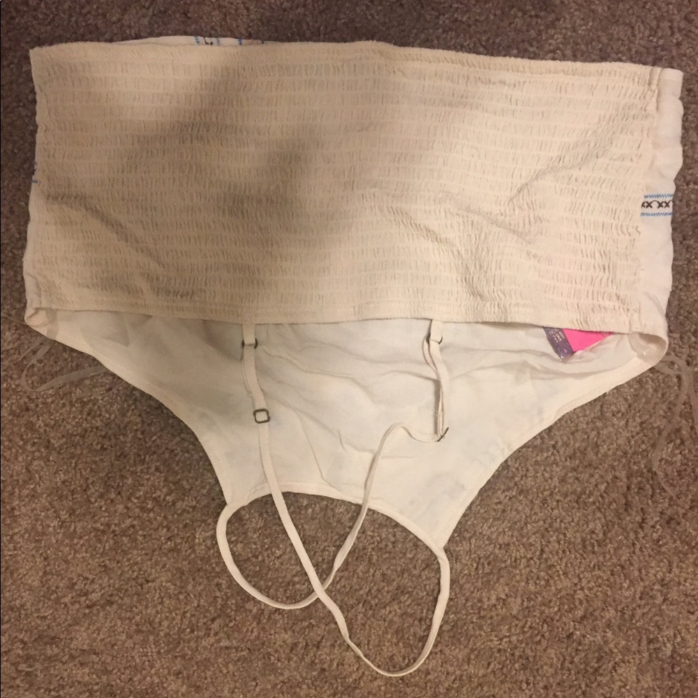 halter top - Picture 2 of 4